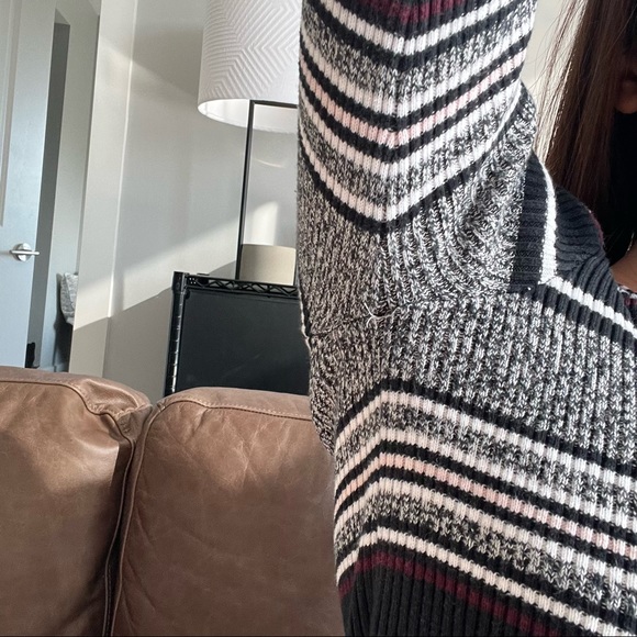 PacSun, LA Hearts tightly knitted, 5 color stripped sweater, S - Picture 7 of 7